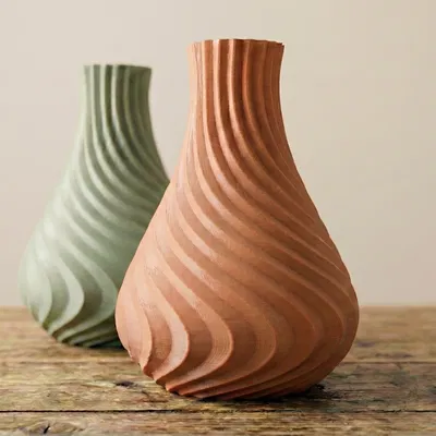 Bộ Sưu Tập Bình Xoắn Twisted Vase Collection