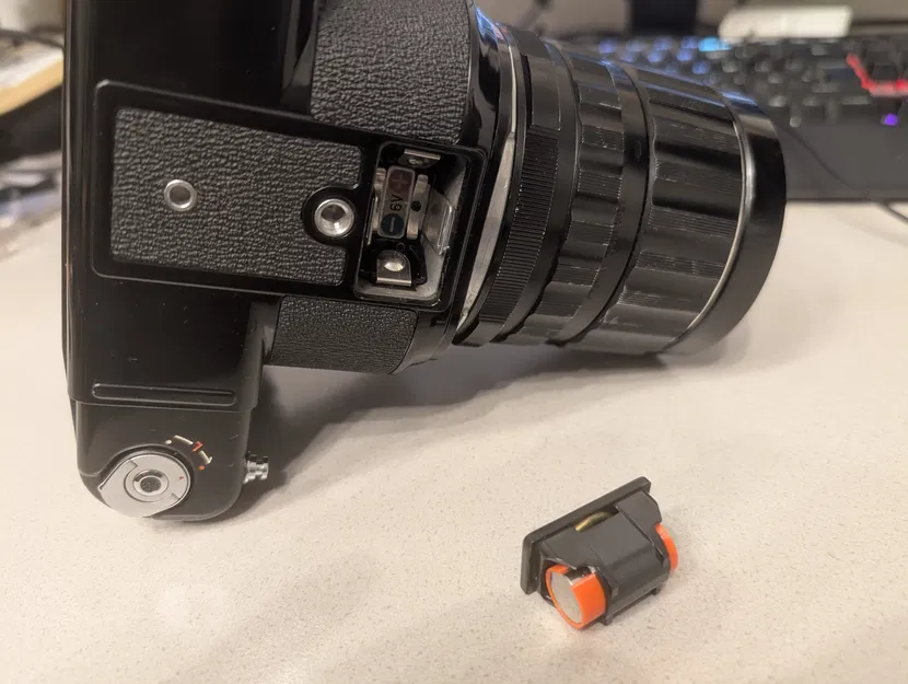 Adapter pin 4LR44 / 4SR44 sang V28PX cho Pentax 67 - Image 1