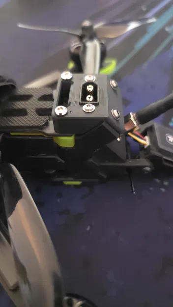 Adapter XT60 cho iFlight Nazgul XL5 (góc 90°) - Image 1