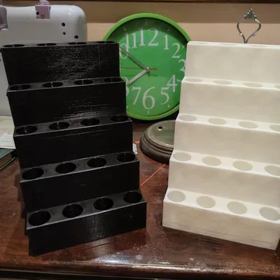 Kệ để sơn dặm (Touch Up Paint Rack)