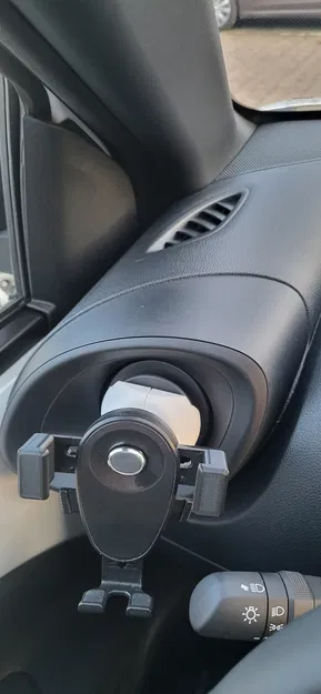 Giá đỡ điện thoại Toyota AygoX - Image 2