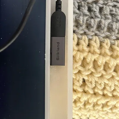 Khung Treo Tường Cho ONN Tablet (ONN Tablet Wall Frame)