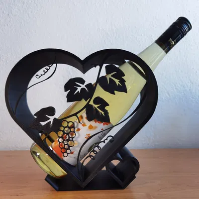 Giá đỡ chai rượu vang hình trái tim