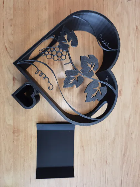 Giá đỡ chai rượu vang hình trái tim - Image 3