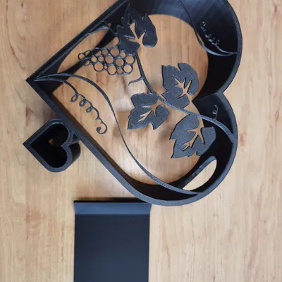 Giá đỡ chai rượu vang hình trái tim