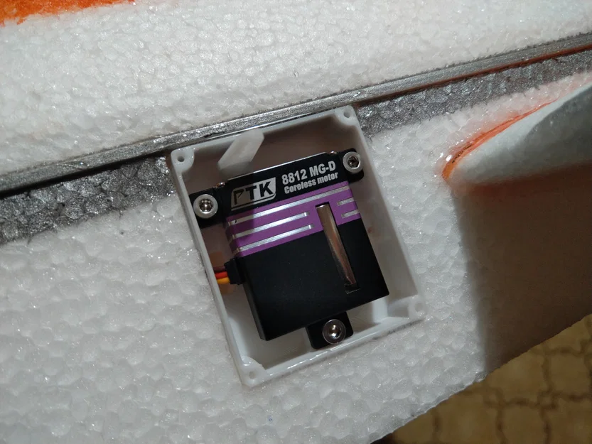 Gá lắp servo PTK8812 (PTK8812 servo mount) in 3D - Image 1