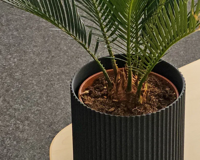Wave Planter – Chậu Trồng Cây Dạng Sóng - Image 1