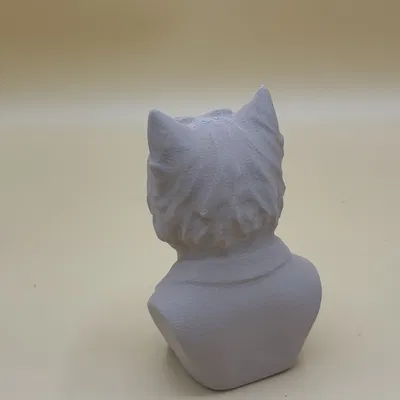 Tượng bán thân chó West Highland White Terrier ăn mặc lịch lãm