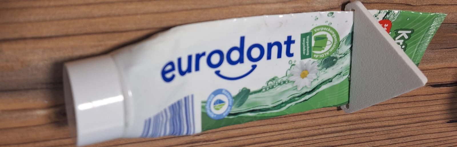 Dụng cụ bóp tuýp kem đánh răng (Toothpaste Squeezer) - Image 1