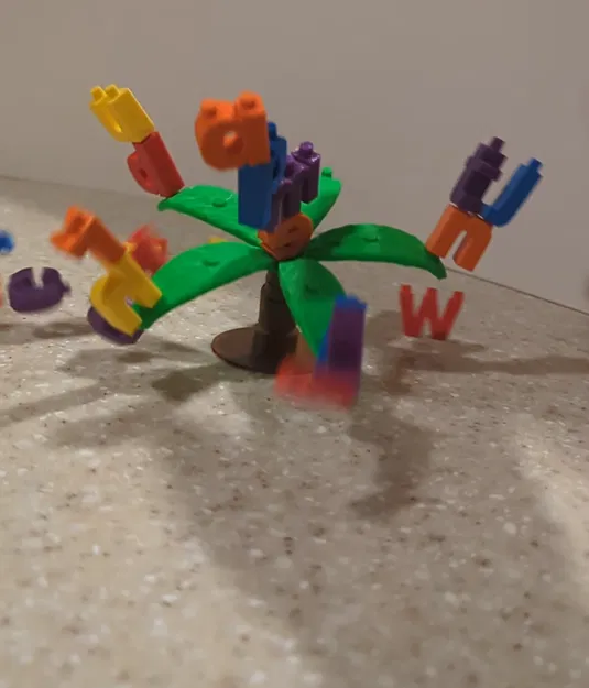 Alphabet Tree Topple – Trò Chơi Cân Bằng Chữ Cái - Image 3