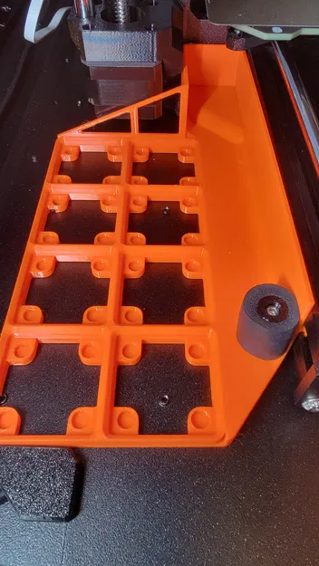 Prusa MK4 Gridfinity Base cho Prusa Enclosure (chừa chỗ vít & dây display) - Image 7