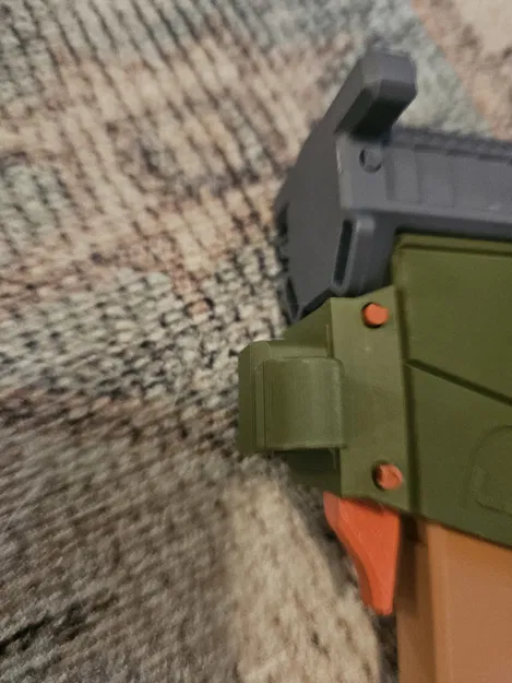 Adapter Picatinny và báng gập cho HUSH II - Image 1