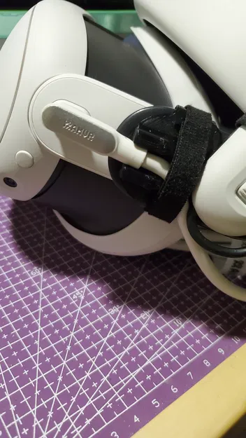 Giá đỡ/bảo vệ cổng sạc Quest 3 cho BOBOVR S3 - Image 1