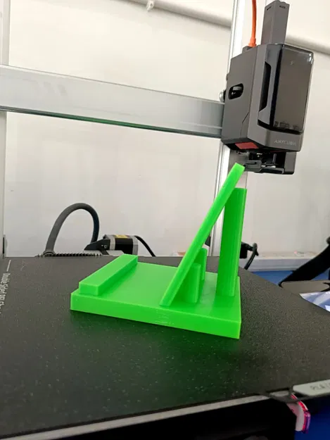 Giá đỡ điện thoại vững chắc cho bàn làm việc & cạnh giường - Image 3