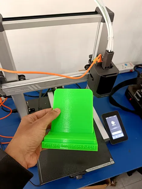 Giá đỡ điện thoại vững chắc cho bàn làm việc & cạnh giường - Image 4