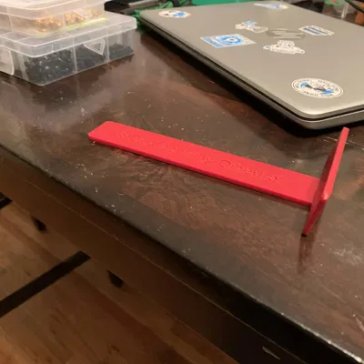 Thước canh góc dihedral cánh 8 độ (8 degree wing dihedral set gauge)