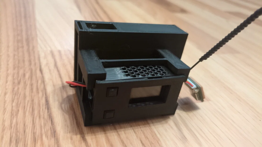Vỏ HELTEC LoRa 32 v4 (chừa chỗ cho GPIO pins đã hàn) - Image 1