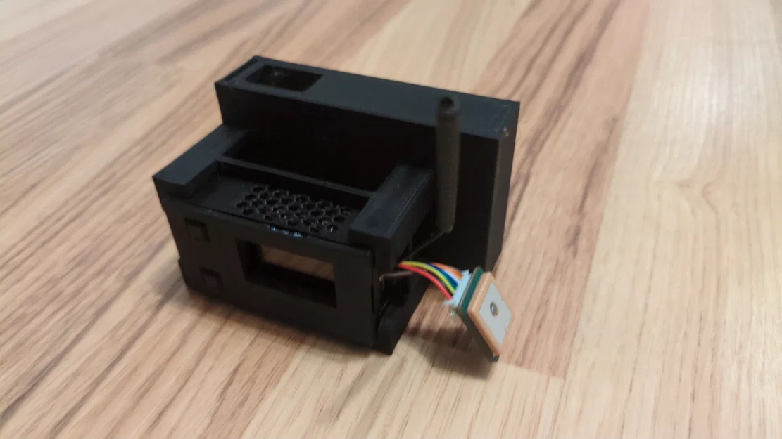 Vỏ HELTEC LoRa 32 v4 (chừa chỗ cho GPIO pins đã hàn) - Image 2
