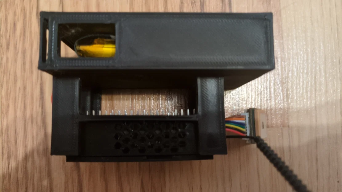 Vỏ HELTEC LoRa 32 v4 (chừa chỗ cho GPIO pins đã hàn) - Image 3