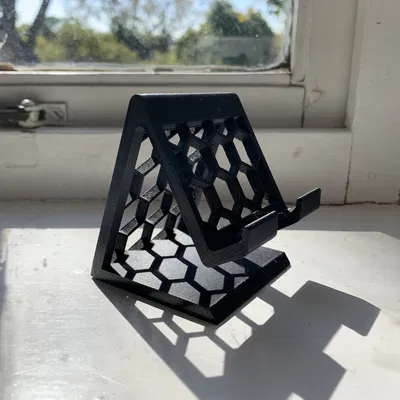 Kệ Đỡ Điện Thoại (Phone Stand) Honeycomb Có Chỗ Sạc