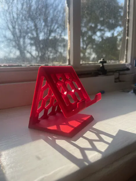 Kệ Đỡ Điện Thoại (Phone Stand) Honeycomb Có Chỗ Sạc - Image 5