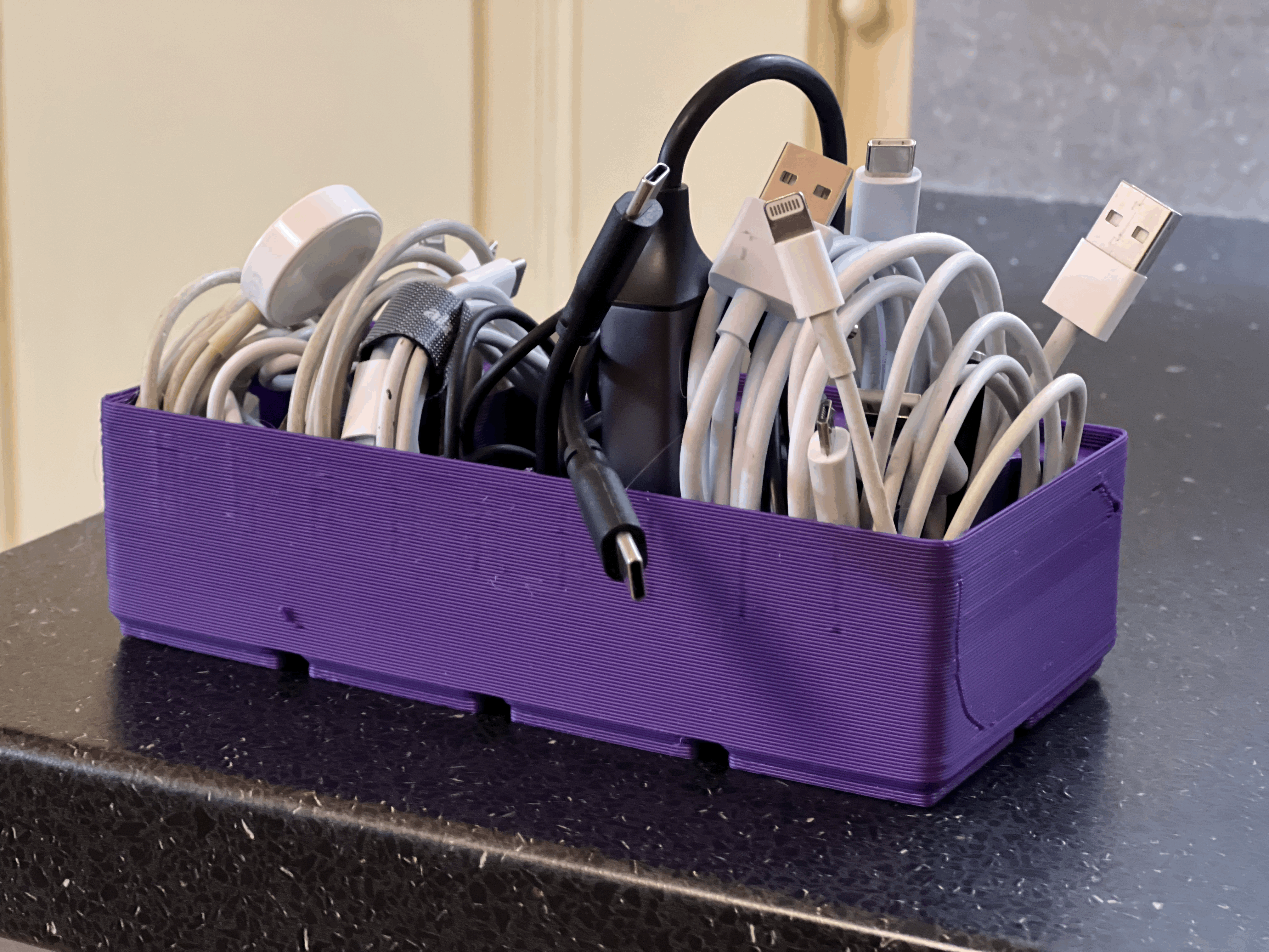 Gridfinity Cable Storage – Khay lưu trữ cáp nhỏ 4x2