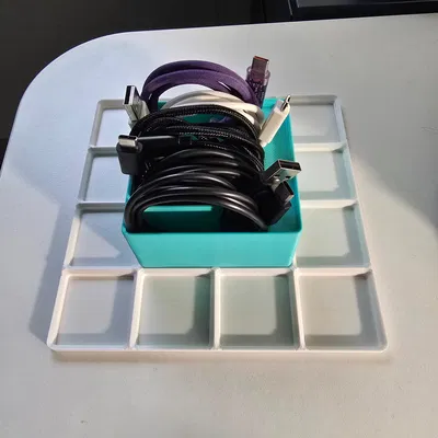 Gridfinity Cable Storage 2x2