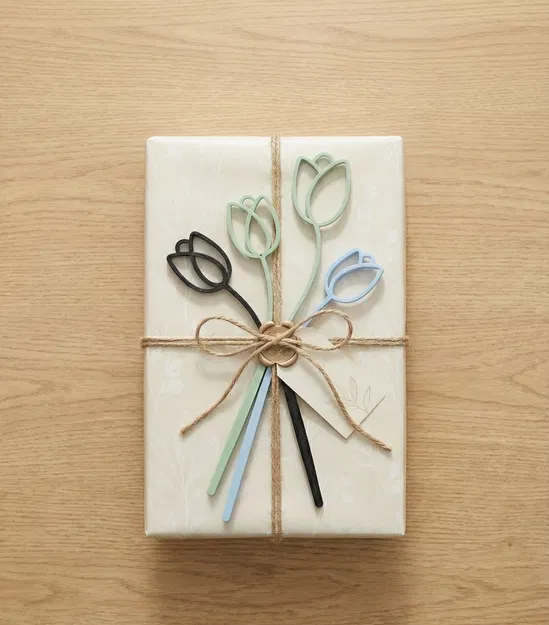 Tulip Tối Giản – Trang Trí Bình Hoa (Minimalist Tulips - Vase Decor) - Image 3