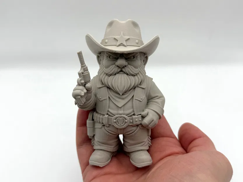 Cowboy Garden Gnome – Gnome Cao Bồi Canh Vườn - Image 1