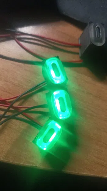 Hộp chứa cổng USB-C - Image 1