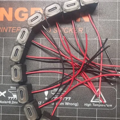 Hộp chứa cổng USB-C