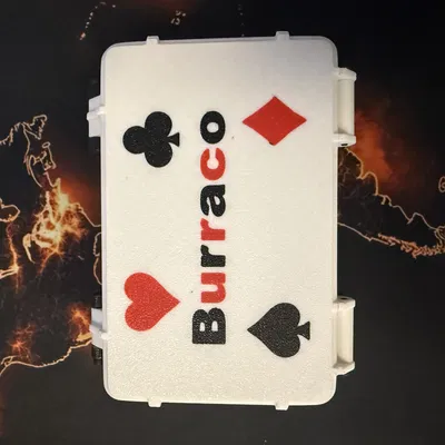 The Burraco Box – Hộp đựng bài Burraco in 3D