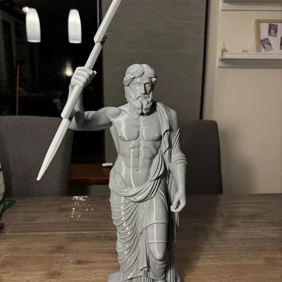 Tượng Zeus cầm Thunderbolt