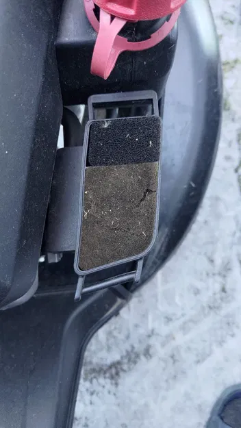 Nắp trên lọc gió cho máy cắt cỏ Parkside 3 bánh (Air filter top cover) - Image 3