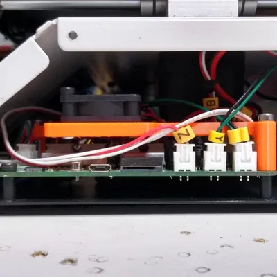 Panel hông phải MPSM thay thế: gắn quạt 40mm, khoét lõm USB & SDCard