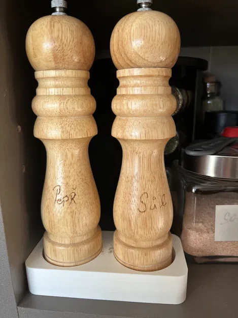 Giá đỡ cối xay muối/tiêu - Image 1