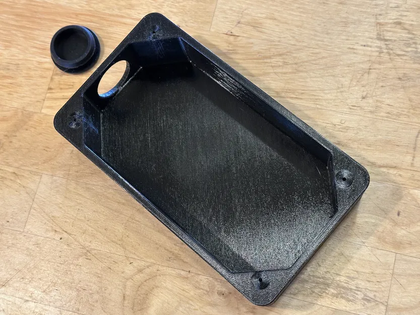 Hộp enclosure cho bộ điều khiển sạc solar GoPower GP-PWM-30-UL - Image 2