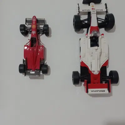 Giá treo tường mô hình F1 tỉ lệ 1:20