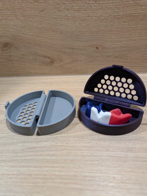 Hộp nửa hình tròn đựng mouthguard/teeth guard (Print-in-Place) - Image 1