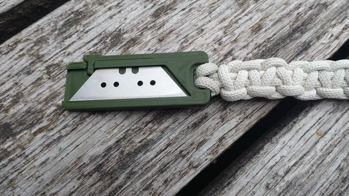 Dao rọc giấy (Utility Knife) mini kèm lỗ móc paracord - Image 2