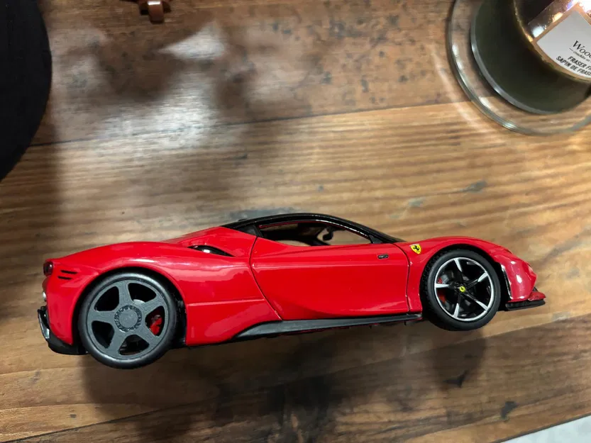 Thay thế bánh xe Bburago (Bburago wheel replacement) - Image 1