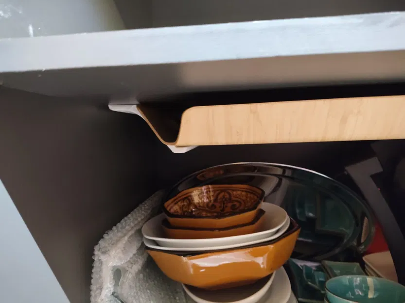 Giá đỡ khay Ikea SILVERHAJMAL gắn dưới kệ - Image 4