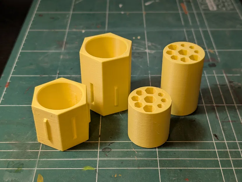 Khay sắp xếp tuýp sơn acrylic 75ml dạng mở rộng (Expandable organizer) - Image 1