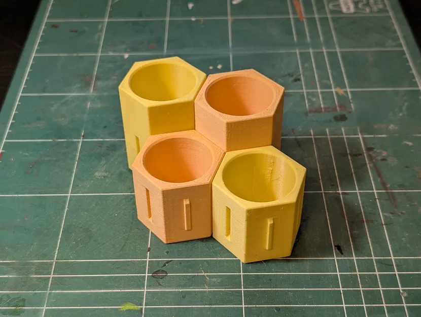 Khay sắp xếp tuýp sơn acrylic 75ml dạng mở rộng (Expandable organizer) - Image 2