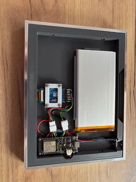 ESP32 E-Paper Weather Display – Khung Inlay & Giá Đỡ Màn Hình - Image 2