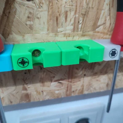 Giá treo tua vít Wiha SoftFinish dạng mở rộng (expandable)