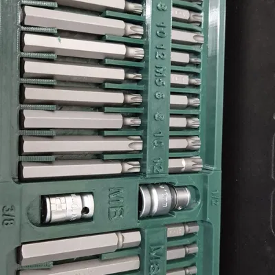 Insert thay thế dạng rigid cho hộp mũi vít Neo Tools