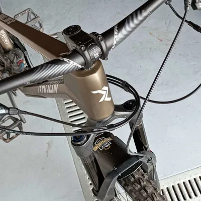 Kẹp Dây Cáp Thắng/Số MTB (MTB Brake/Shift Cable Clip)