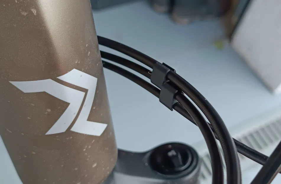 Kẹp Dây Cáp Thắng/Số MTB (MTB Brake/Shift Cable Clip) - Image 4