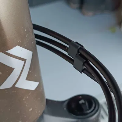 Kẹp Dây Cáp Thắng/Số MTB (MTB Brake/Shift Cable Clip)